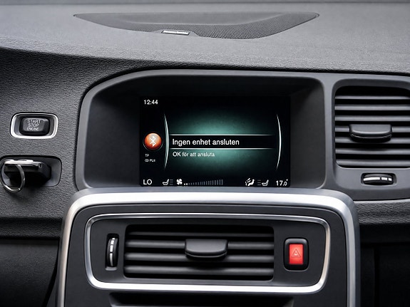 Volvo V60 11 of 18