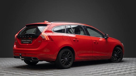 Volvo V60 4 of 18