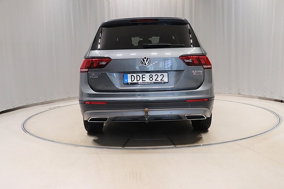 Volkswagen Tiguan Allspace 5 of 11