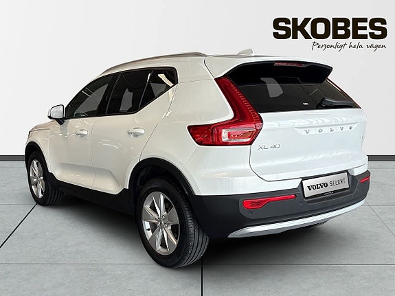Volvo XC40 6 of 20