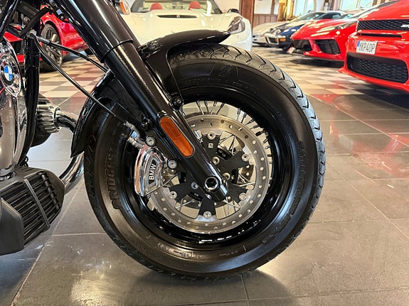 BMW Motorrad R18 1800 FIRST EDITION 87 MIL EV BYTE 16 of 21