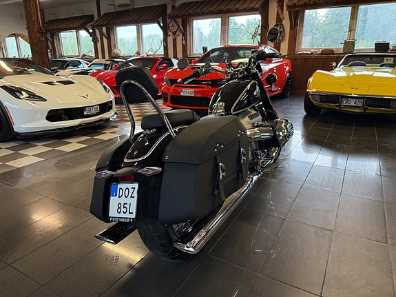 BMW Motorrad R18 1800 FIRST EDITION 87 MIL EV BYTE 6 of 21