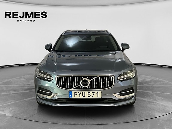 Volvo V90 8 of 14