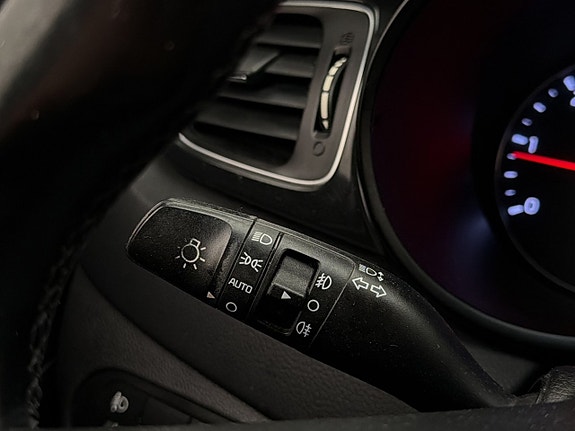 Kia Carens 24 of 29