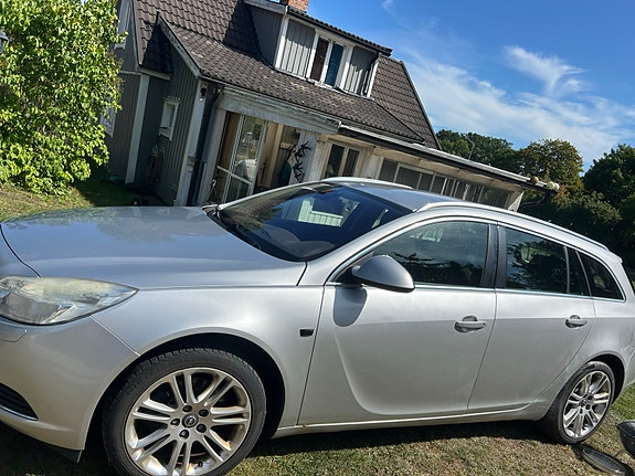 Opel Insignia 4 of 5