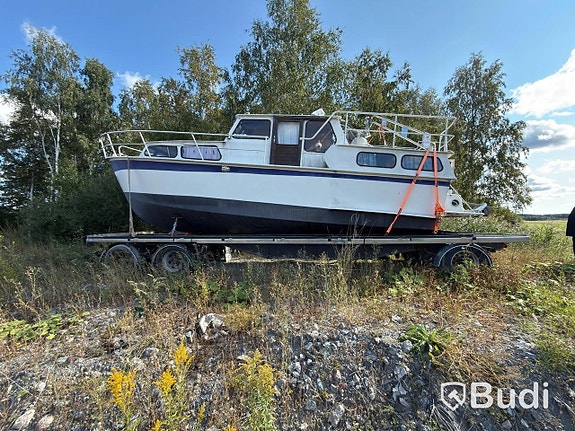 Motorbåt Pedro Kruiser med trailer via auktion 8 of 27
