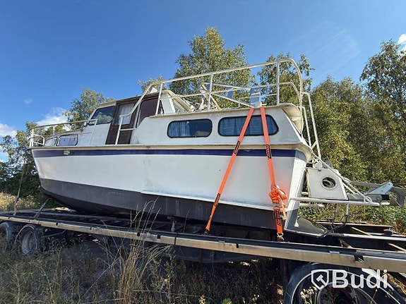 Motorbåt Pedro Kruiser med trailer via auktion 15 of 27