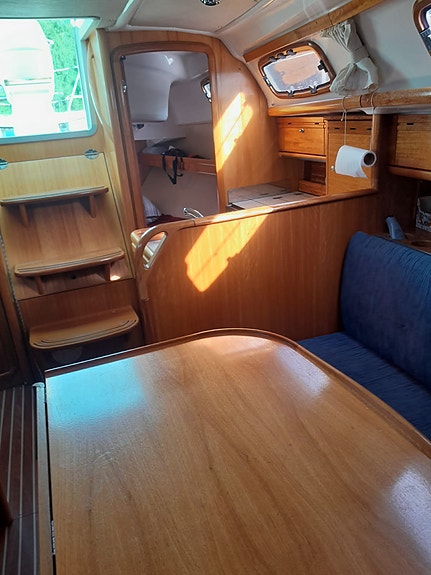 Bavaria 30 Cruiser 2006 7 of 13