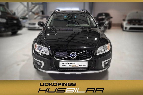 Volvo XC70 3 of 18