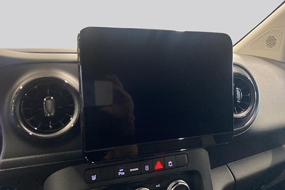 Mercedes-Benz eCitan 11 of 16