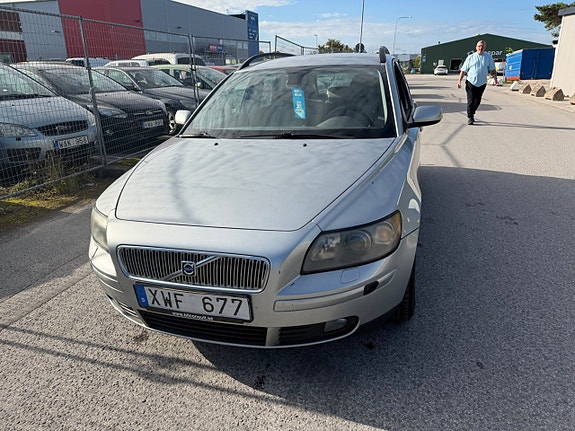 Volvo V50 5 of 27
