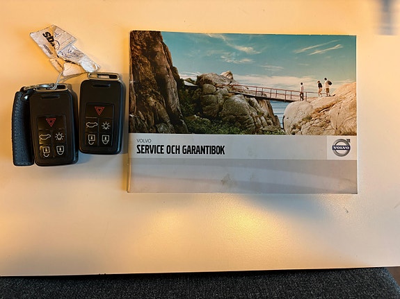 Volvo V70 10 of 12