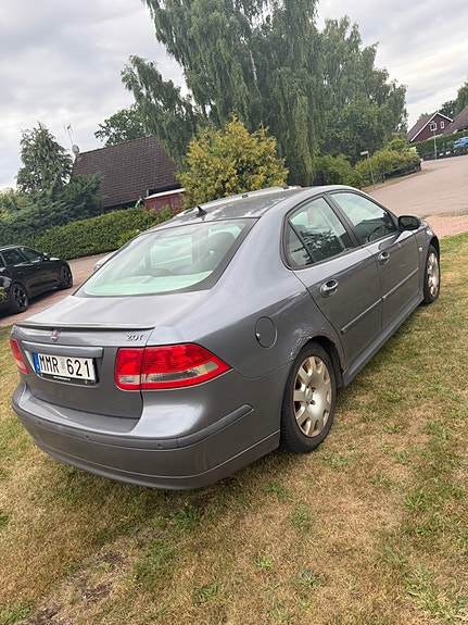 Saab 9-3 4 of 5