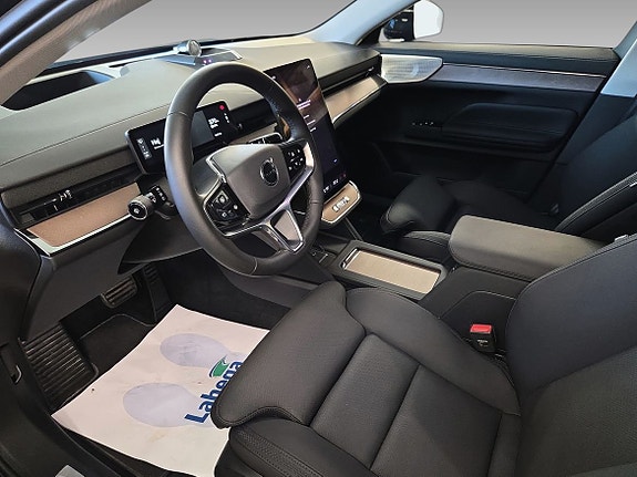 Volvo ES90 8 of 11