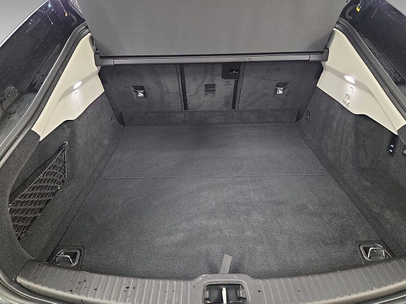 Volvo ES90 11 of 11