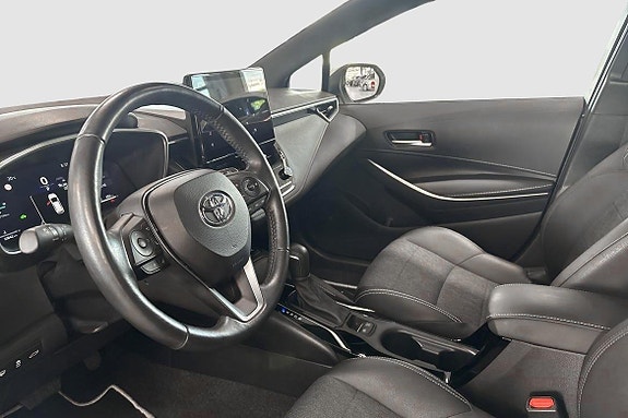 Toyota Corolla 7 of 13