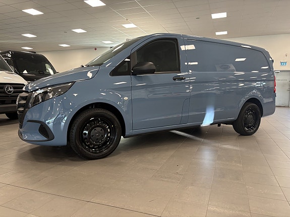 Mercedes-Benz Vito 114 2 of 7
