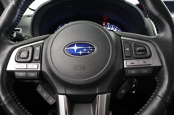 Subaru Forester 5 of 8
