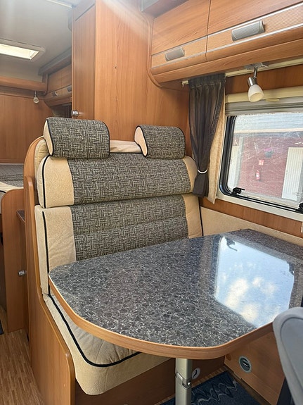 Dethleffs Globebus T 001 / T 002 4 of 19
