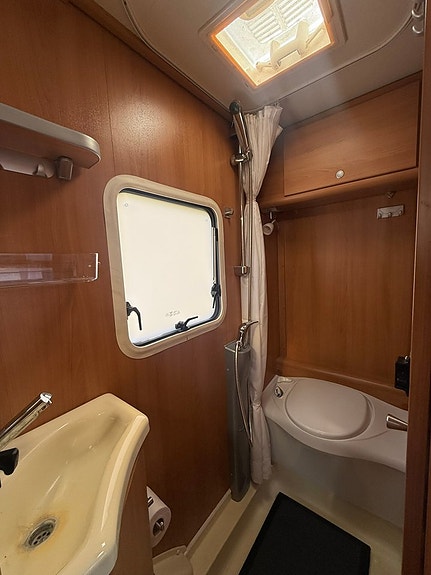 Dethleffs Globebus T 001 / T 002 15 of 19