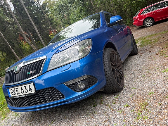 Skoda Octavia 3 of 8