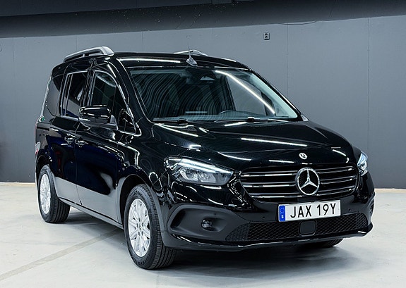 Mercedes-Benz T180 d 14 of 20