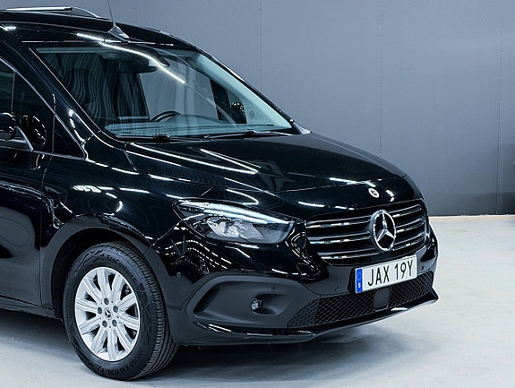 Mercedes-Benz T180 d 16 of 20