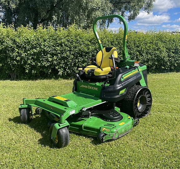 Begagnad John Deere Z997R Klippare, 183 cm klippdäck