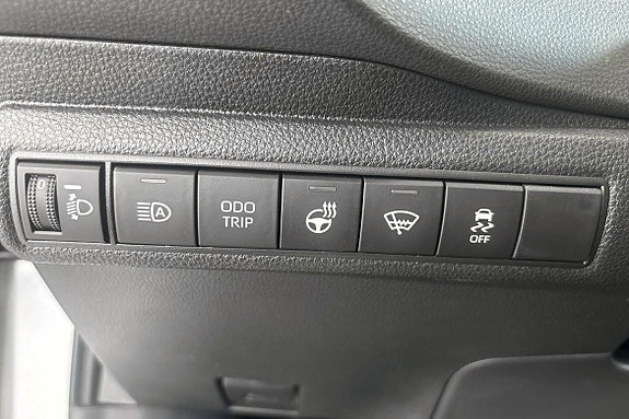 Toyota Corolla 9 of 11