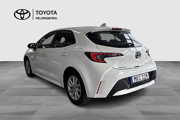 Toyota Corolla 4 of 11