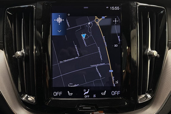 Volvo XC60 17 of 23