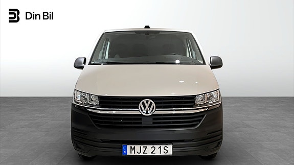 Volkswagen Transporter 4 of 13