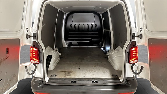 Volkswagen Transporter 12 of 13