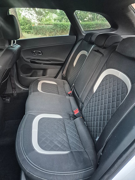 Kia Ceed 7 of 9
