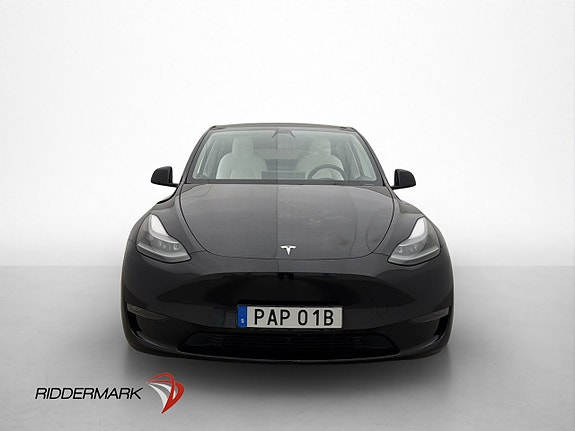 Tesla Model Y 3 of 30