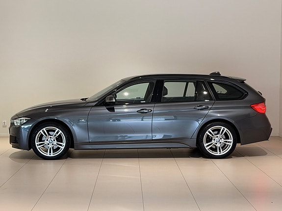 BMW 320d 2 of 13