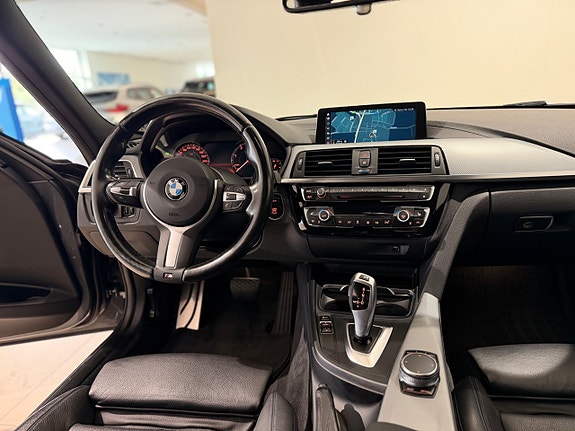 BMW 320d 9 of 13