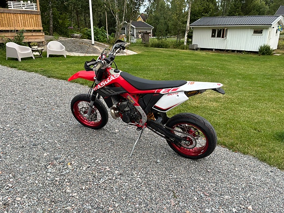 GasGas EC300 4 of 5