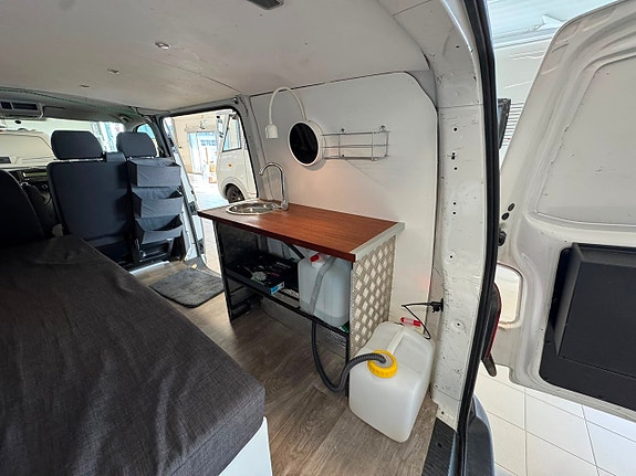 Volkswagen Transporter Plåtis 2,0 TDI 13 of 14
