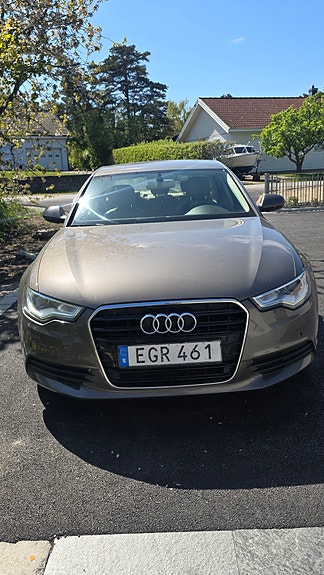 Audi A6 4 of 11