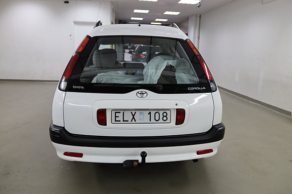 Toyota Corolla 7 of 21