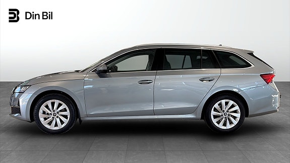 Skoda Octavia 2 of 10
