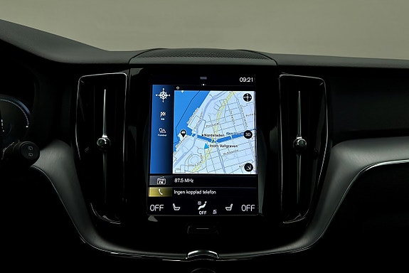 Volvo XC60 8 of 29