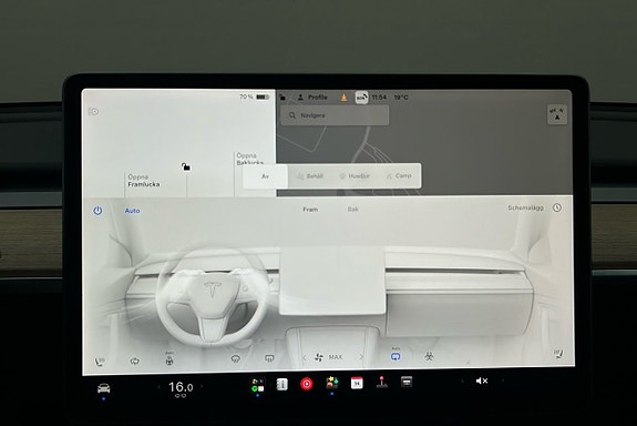 Tesla Model Y 20 of 27
