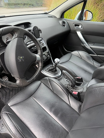 Peugeot 308 10 of 15