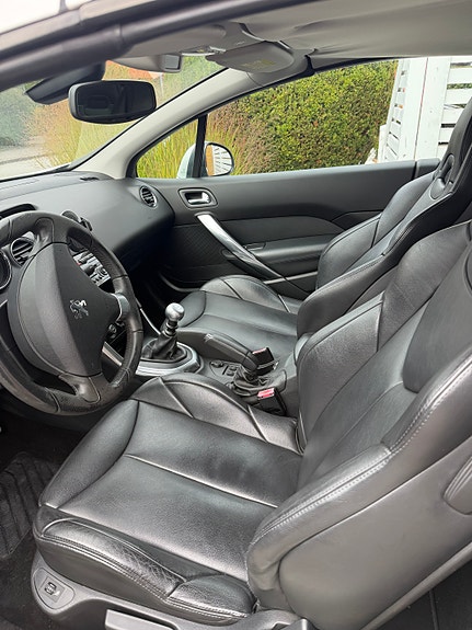 Peugeot 308 7 of 15