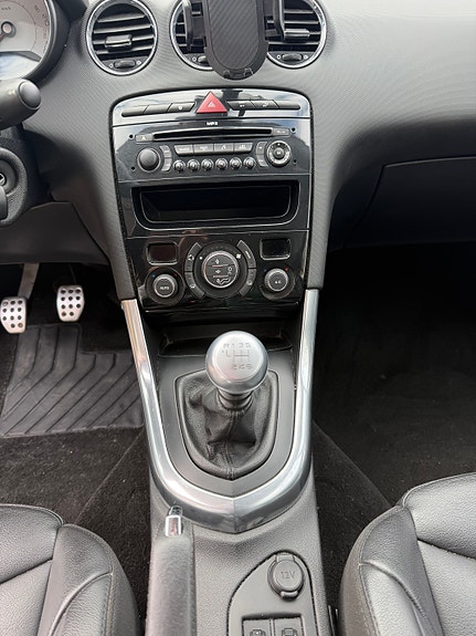 Peugeot 308 8 of 15