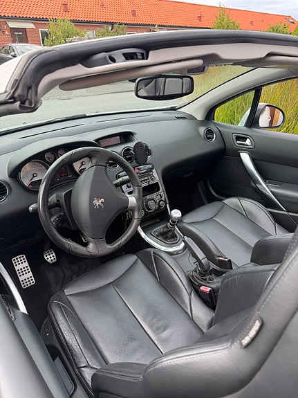 Peugeot 308 15 of 15