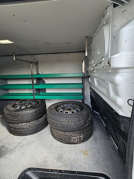 Renault Trafic 11 of 11