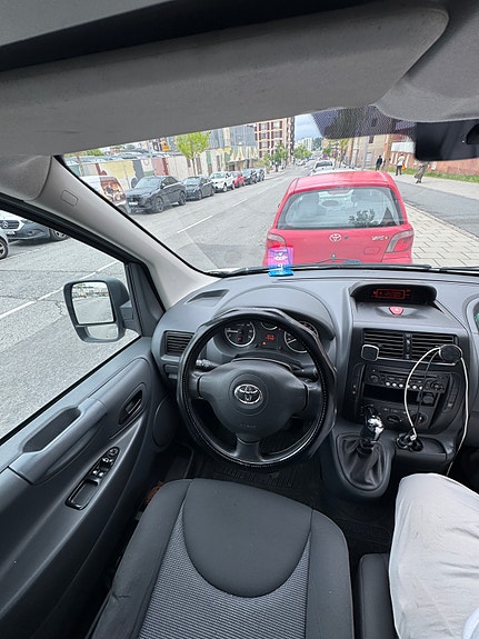 Toyota Proace 10 of 13